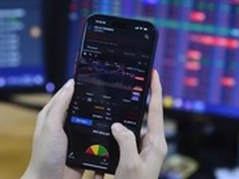 Chứng khoán 12-8: Được dự báo tăng điểm, VN-Index cần giữ được ngưỡng quan trọng