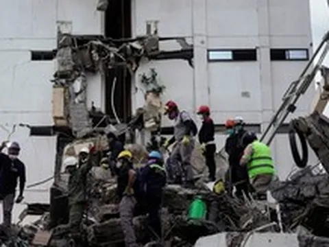 72 giờ vàng sắp cạn, Colombia vẫn còn gần 500 người mất tích sau động đất