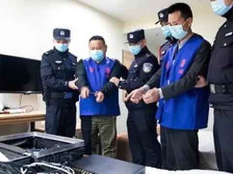 Yêu "giám đốc thành đạt", 11 người bị lừa chuyển khoản tổng cộng 19,3 tỷ đồng