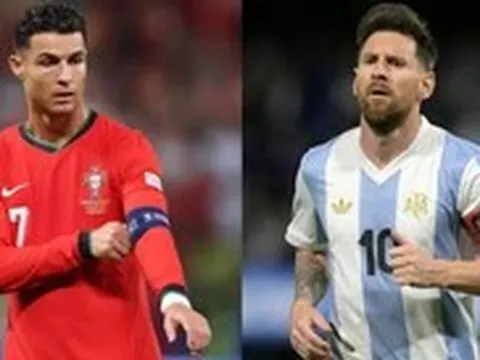 Ronaldo nhắn Messi ‘Hãy thật mạnh mẽ nhé’ sau khi anh đăng tâm thư về cha