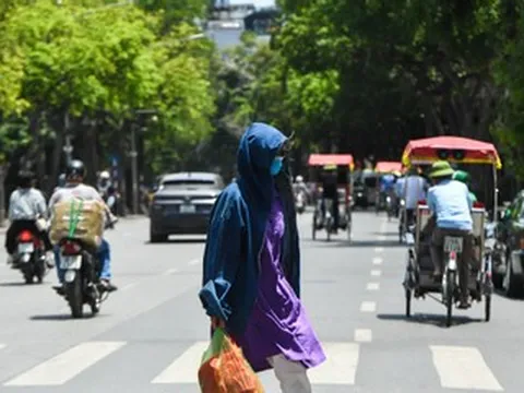 Miền Bắc và Trung Bộ tiếp tục nắng nóng gay gắt, thời điểm nào hạ nhiệt?