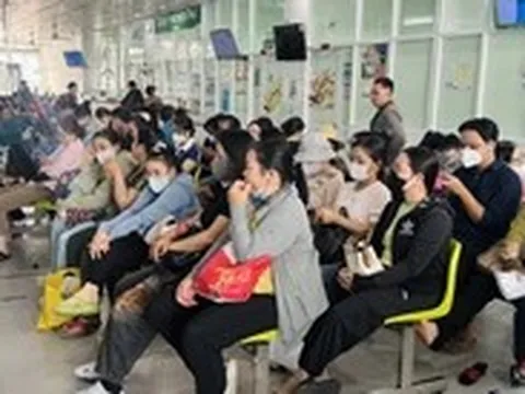 Bệnh viện Chợ Rẫy cảnh báo người bệnh về dịch vụ bốc số khám bệnh nhanh