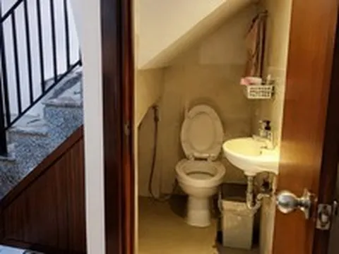 Vì sao ngày càng nhiều gia đình không còn làm nhà vệ sinh dưới gầm cầu thang? Khoảng trống này đang được sử dụng theo cách khác