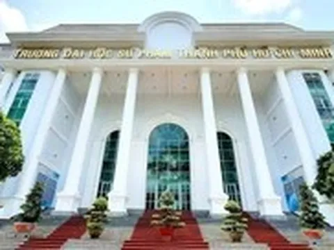 Thủ khoa toàn quốc vẫn rớt Trường đại học Sư phạm TP.HCM, người giỏi mới dạy được người thành tài?