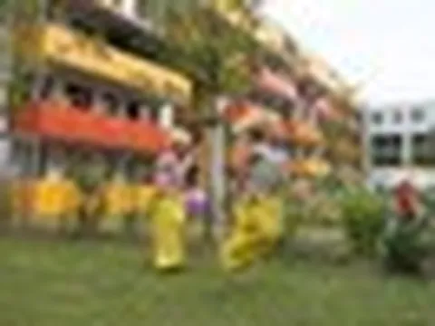 Chung cư giá rẻ: Việt Nam học được gì từ Singapore, Áo, Anh, Pháp?