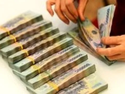 Tiền gửi của người dân lần đầu vượt 11 triệu tỉ đồng