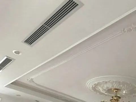 Vì sao ngày càng nhiều gia đình thích dùng điều hòa âm trần? 3 tính năng tiện lợi không thể chối cãi