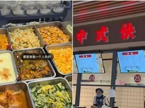 Bố hứa con đỗ trường nào sẽ đến đó nấu cơm, nữ sinh không ngờ có ngày cả nhà chuyển hẳn vào căng tin bán đồ ăn