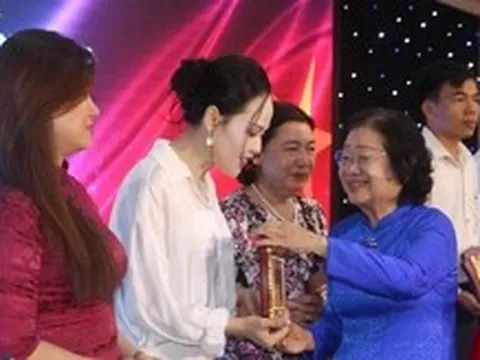 12 năm nối biển với bờ đã có gần 6.000 hội viên Câu lạc bộ 'Vì Hoàng Sa - Trường Sa thân yêu'
