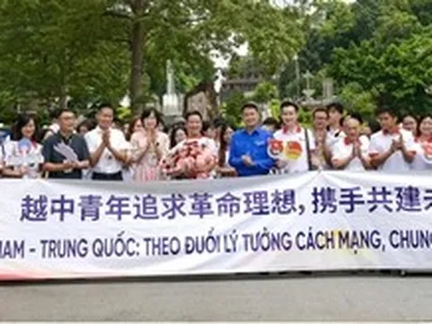 100 giáo viên, sinh viên Việt Nam đã tới Trung Quốc, bắt đầu ‘Hành trình đỏ’ theo dấu chân Bác Hồ