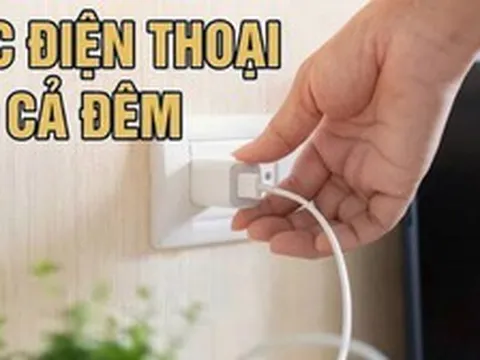 Chuyện gì xảy ra khi sạc điện thoại cả đêm?