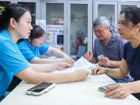 Tin tức sáng 17-8: Bảo hiểm xã hội thu gần 70.000 tỉ đồng tiền lãi gửi ngân hàng