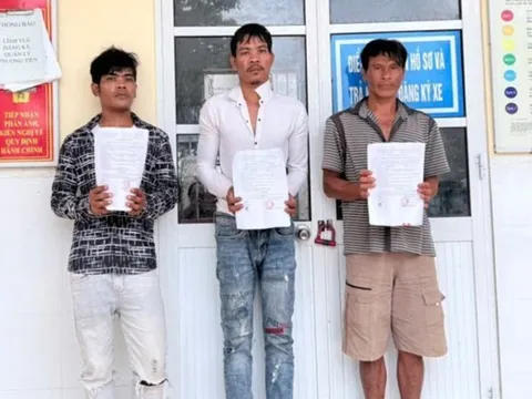 Bắt 3 đối tượng rủ nhau mua ma túy về sử dụng