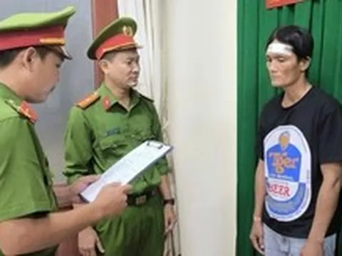 Gây án mạng vì bạn gái đi ăn cơm tấm với người khác