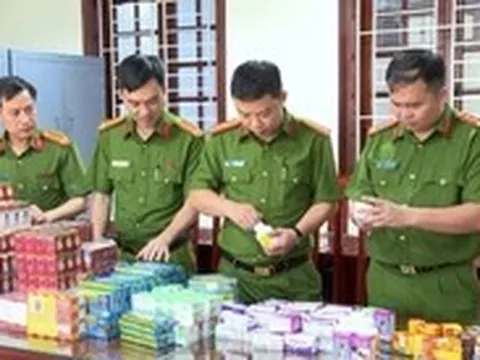 Tin tức sáng 18-8: Ủy ban Thường vụ Quốc hội cho ý kiến dự án Bộ luật Hình sự sửa đổi