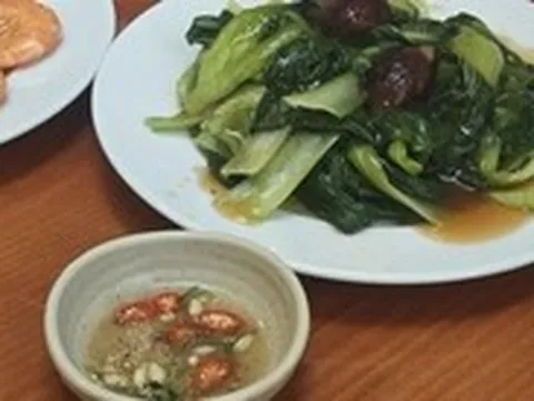 Mới chút tuổi đã tăng huyết áp, đột quỵ: Đừng xem nhẹ chuyện ăn mặn