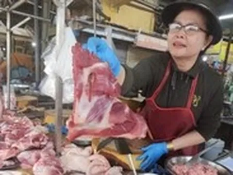 Giá heo hơi giảm liên tiếp, chuyện gì đang xảy ra?