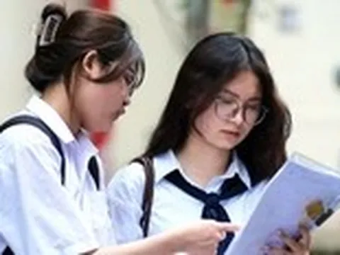 Khi điểm trúng tuyển ngành sư phạm cao ngất ngưởng