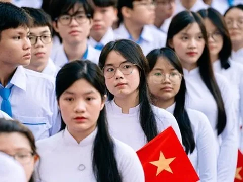 Sắp xếp trường học ở TP.HCM: 159 trường THPT, 41 trung tâm GDTX sẽ ra sao?