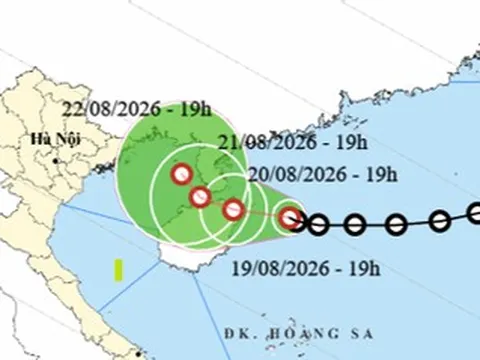 Áp thấp nhiệt đới tiếp tục di chuyển chậm, hướng vào Vịnh Bắc Bộ