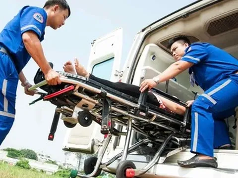 Đang khỏe mạnh bình thường thì đột quỵ, ai cũng tưởng mình không có nguy cơ?