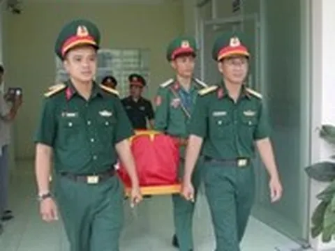Bàn giao 1.617 mẫu sinh phẩm hài cốt liệt sĩ để giám định ADN