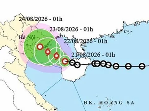 Áp thấp nhiệt đới vào Vịnh Bắc Bộ, di chuyển chậm, sắp mạnh thành bão số 4