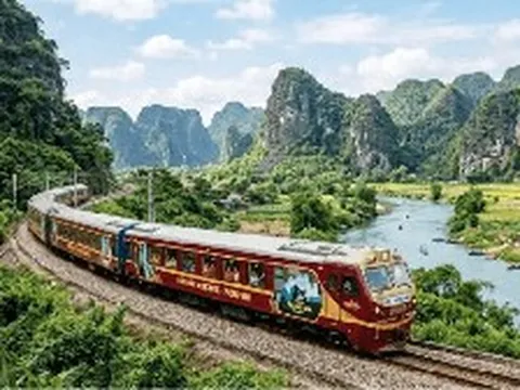 Đúng 7 ngày nữa, chính thức khai trương chuyến tàu nối liền 2 di sản thế giới tại Việt Nam, giảm giá đặc biệt 15% - 50% cho hành trình 190km độc đáo đến hết 2026