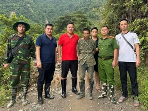 Bắt nghi phạm giết người lẩn trốn tại khu khai thác vàng ở Lào Cai