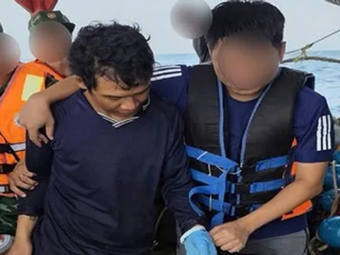 Công an xã ở Hà Nội thuê tàu ra khơi bắt Trần Đình Trung bị Interpol truy nã đỏ