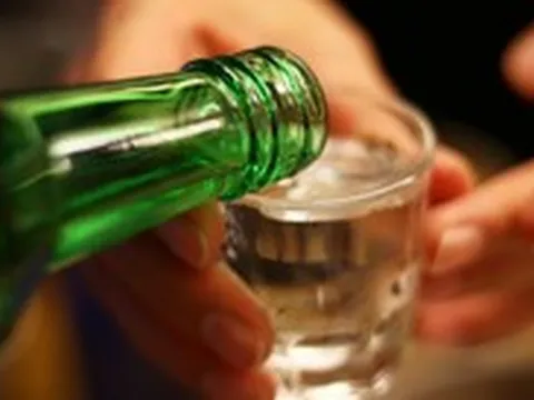 Phạt 110 triệu đồng vì quảng cáo viên ngậm giải rượu Non Alco sai quy định