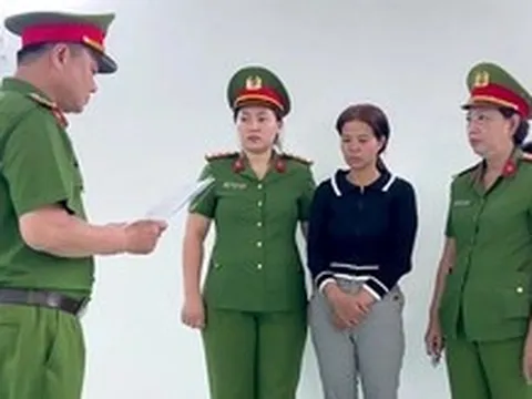 TikToker Quyhoi khai đăng tin ‘38.800 doanh nghiệp rút khỏi thị trường’ để câu view
