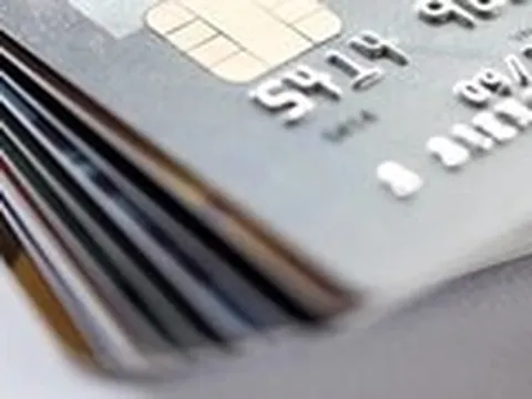 Thẻ tín dụng hết hạn vẫn có thể bị 'hồi sinh' như thế nào?