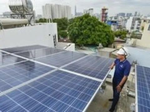 'Đầu tư trăm triệu, bán điện 844 đồng/kWh' khiến người dân chỉ lắp điện mặt trời đủ dùng