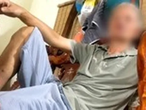 Chữa bệnh như 'Thần y': Ung thư 10 tháng uống 100 chai thuốc và cam kết khỏi bệnh