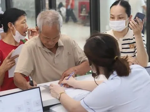 Bộ Y tế nói gì về quy định mỗi người bệnh khám tối thiểu 6 phút?