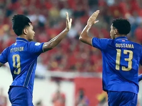 Việt Nam - Thái Lan (Hiệp 1) 0-1: Yotsakorn mở tỉ số