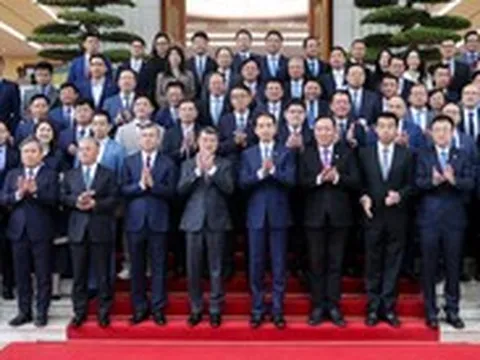 Thủ tướng gặp doanh nghiệp Trung Quốc: Chuyển từ đầu tư 'nhiều hơn' sang 'chất lượng hơn'