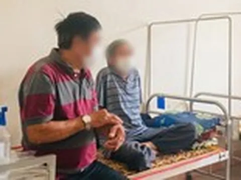 Khi các 'chim xanh' dẫn đường cho 'thần y'
