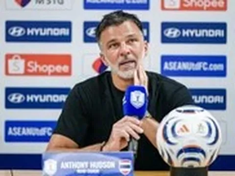 HLV Thái Lan: 'Việt Nam xứng đáng vô địch nhưng chúng tôi cũng là đội mạnh'
