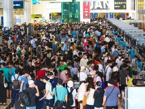 Dự kiến 125.000 khách qua sân bay Nội Bài vào ngày cao điểm nghỉ lễ 2/9