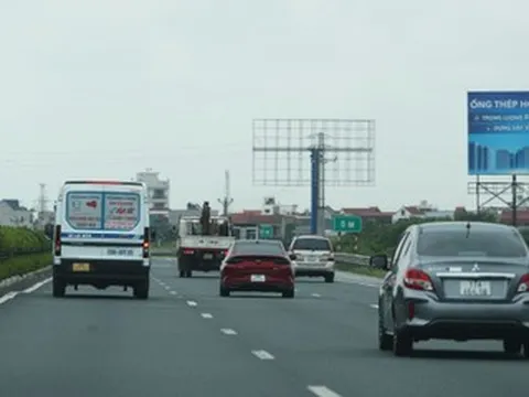 Để tránh bị phạt lỗi không giữ khoảng cách, tài xế cần nhớ điều này