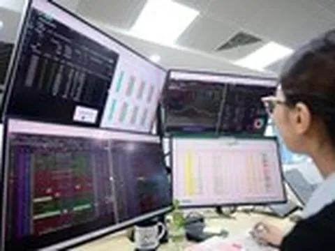 Chứng khoán 27-8: Dự báo VN-Index hướng tới 1.850 điểm, ngành điện có thông tin tích cực