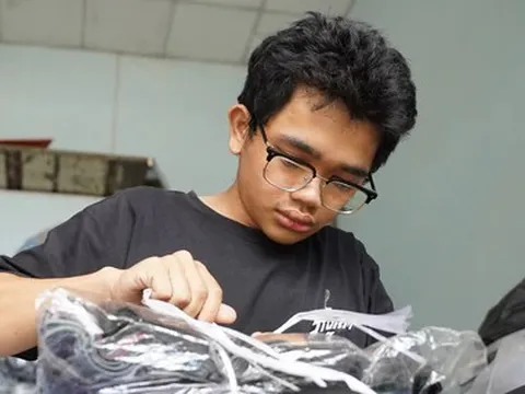 300 và 4: Hai con số của một câu chuyện có hậu như cổ tích