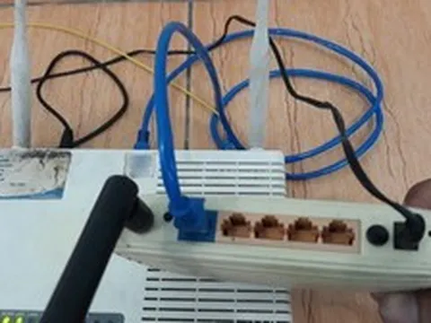 Lời khuyên cho các gia đình không tắt và rút điện WiFi, vẫn để 24/24