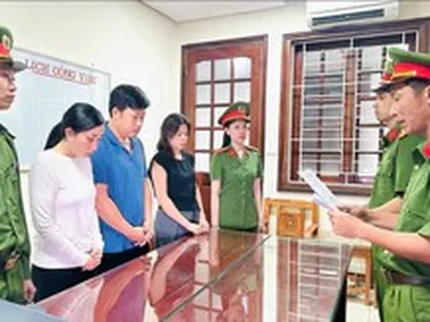 Mạo danh 'lương y', làm thuốc đông y giả chứa chất cấm bán trên Facebook