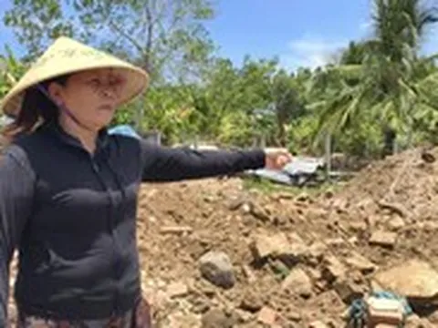 Kè khẩn cấp giữ bờ, dân bớt nỗi lo biển 'nuốt nhà' mùa mưa bão