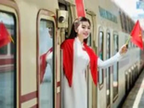 Nghỉ lễ Quốc khánh, lên ‘Chuyến tàu độc lập’ cảm nhận không khí mùa thu lịch sử