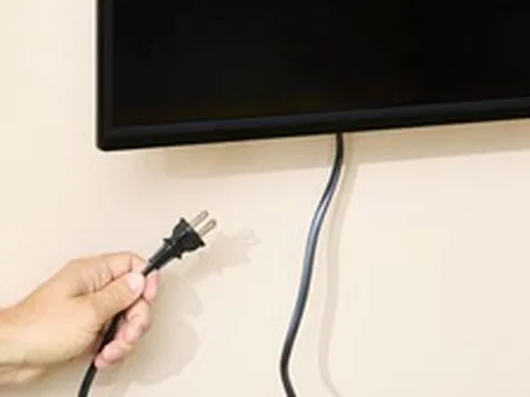 Lời khuyên cho những gia đình ít bật TV nhưng cắm điện 24/24