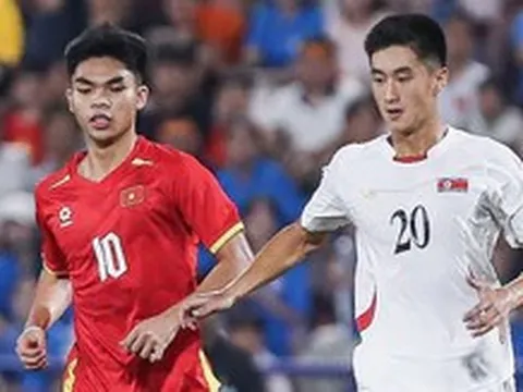 Tiền đạo Nguyễn Lê Phát rời đội U20 Việt Nam sau trận thua U20 Triều Tiên